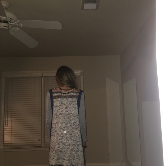 long colorful vest - Picture 2 of 3